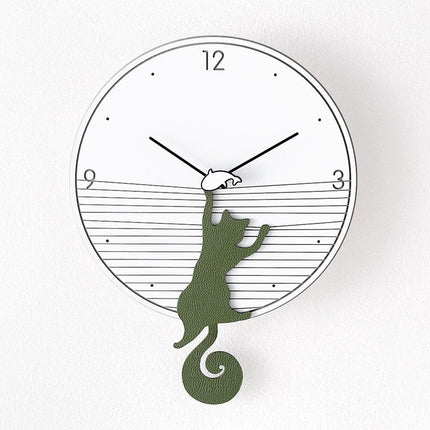 Veggklokke med klatrende katt design