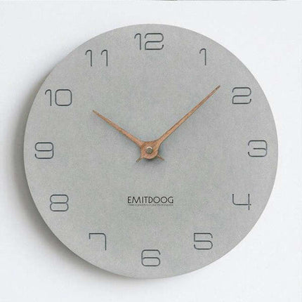 Stor minimalistisk veggklokke i betonglook