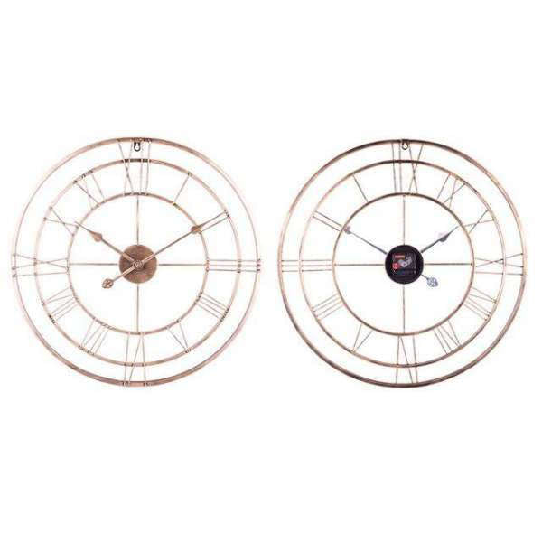 Stor metallklokke med dobbel sirkel