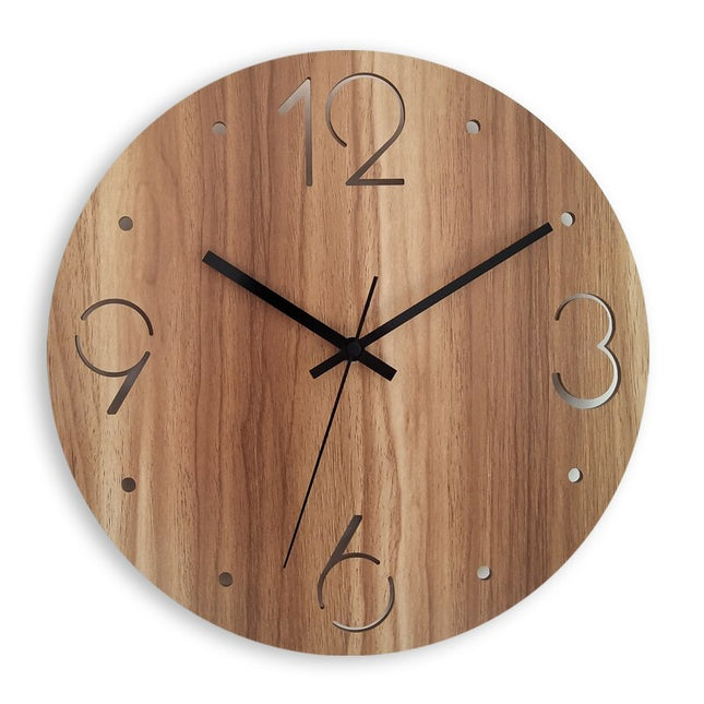 Enkel gul veggklokke for stue