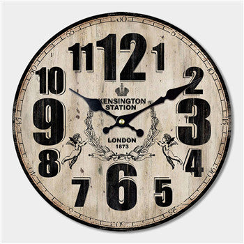 Vintage veggklokke i tre, patchwork