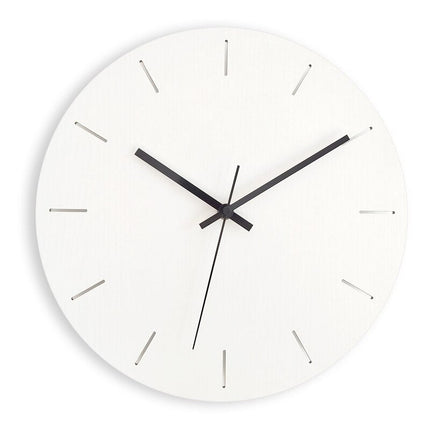 Enkel gul veggklokke for stue