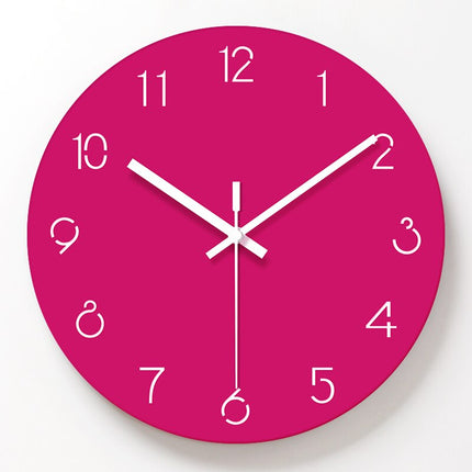 Enkel skandinavisk veggklokke for stue