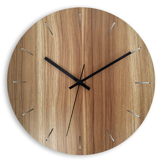 Enkel gul veggklokke for stue