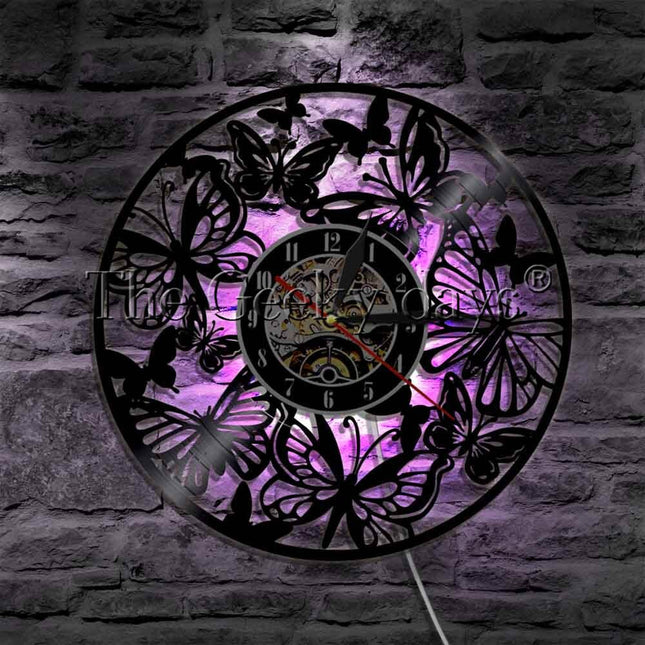 Vinylklokke med sommerfugler stue dekor