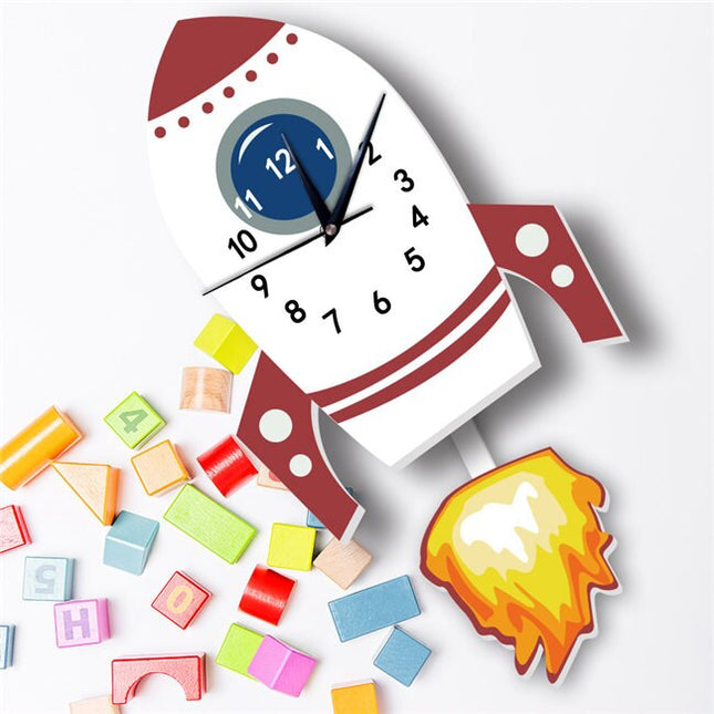 Veggklokke til babyrom med romskip