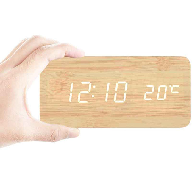 Digital vekkerklokke i bambus trelook