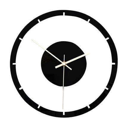 Moderne svart veggklokke i akrylglass