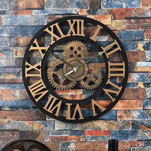 Klassisk industriell klokke med tannhjul