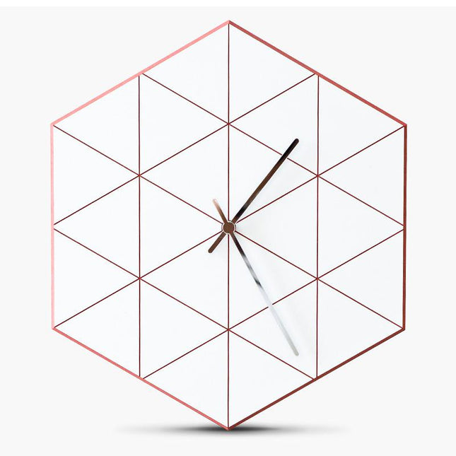 Lydløs skandinavisk veggklokke, geometrisk design