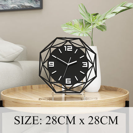 Geometrisk design bordklokke i metall