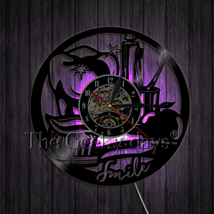 Vinylklokke gave til tannlege kontor