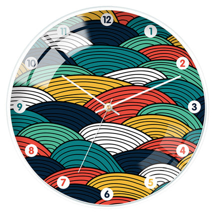 Moderne veggklokke med todelt urskive