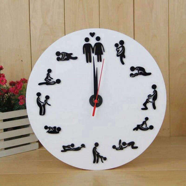 Klassisk Kamasutra veggklokke minimalistisk design