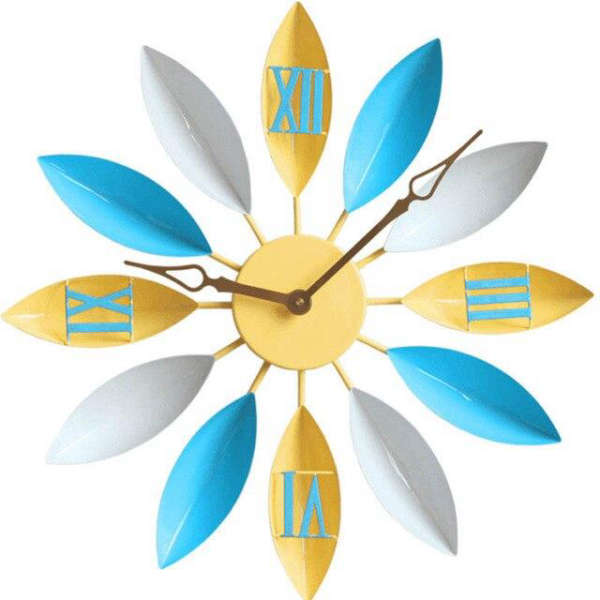 Moderne veggklokke med fargerike blader