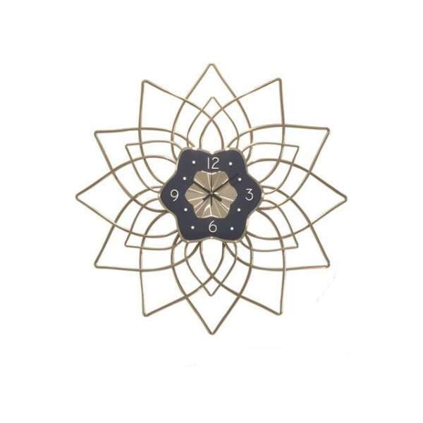 Stor metall veggklokke med blomsterdesign