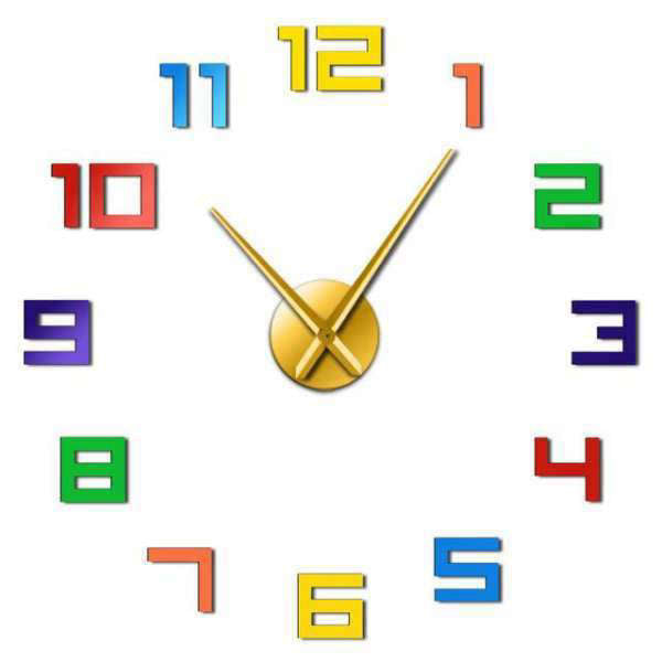 Stor DIY veggklokke med fargerike tall