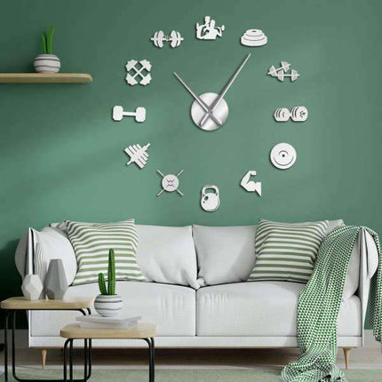 Veggklokke for treningsstudio med vekter