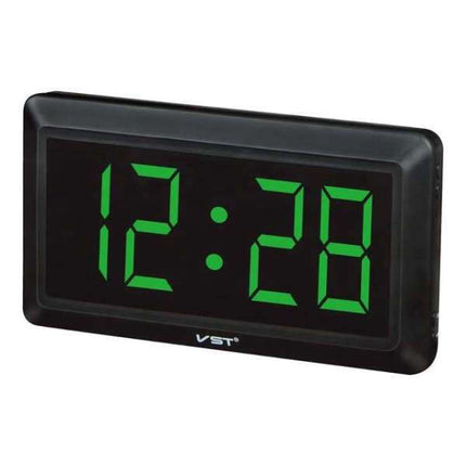 Batteridrevet digital klokke med LED-display