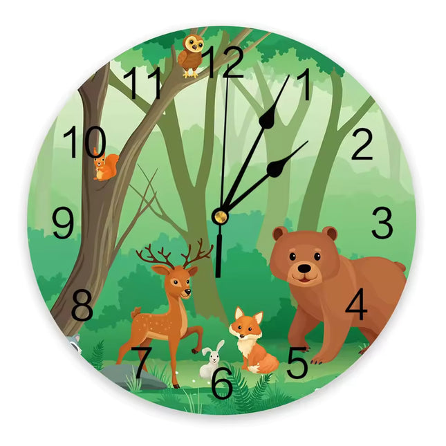 Rund veggklokke med søte rever