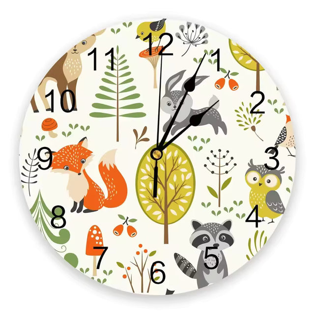 Rund veggklokke med søte rever