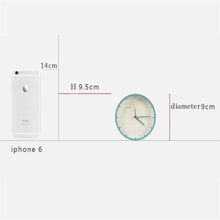 Minimalistisk rund klokke uten tall
