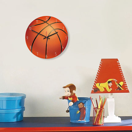 Rund veggklokke med volleyballmotiv