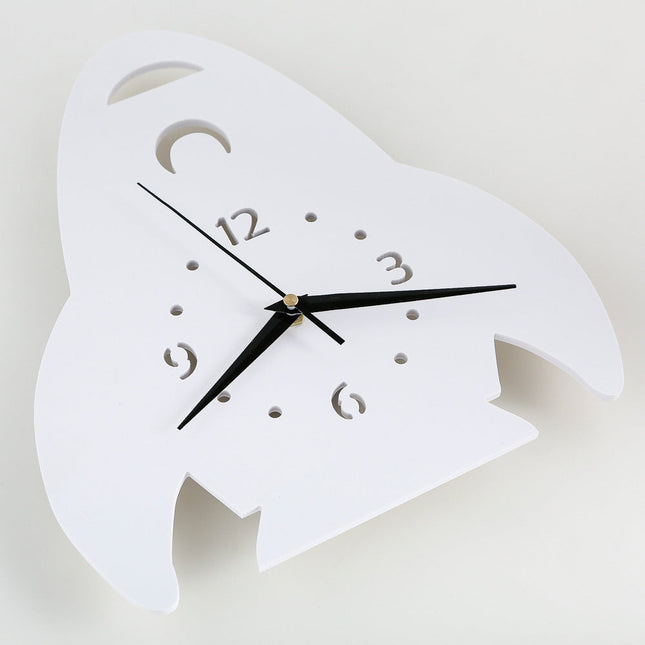 Hvit rakett veggklokke for barnerom