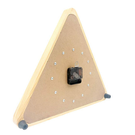 Veggklokke med unikt biljard design