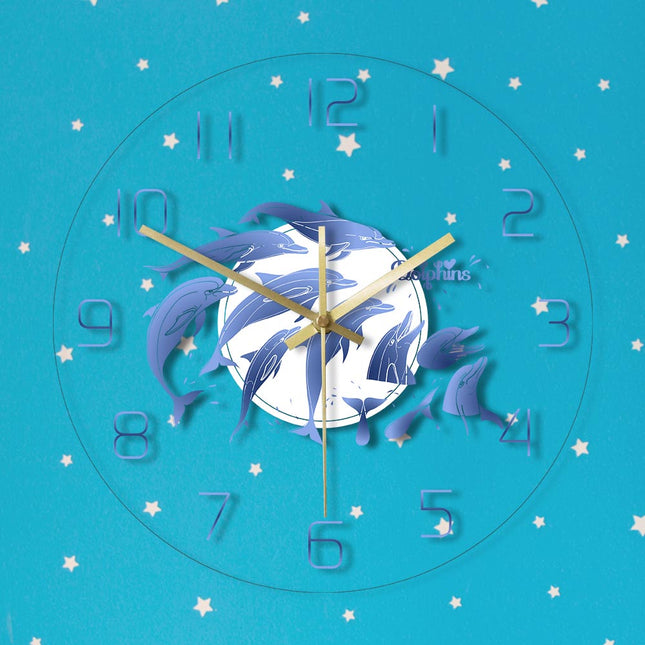 Dekorativ veggklokke med blå delfiner
