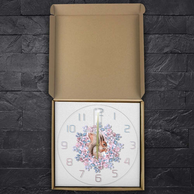 Veggklokke med søtt ekorn-motiv