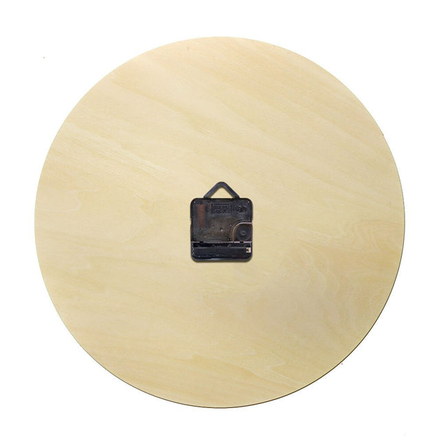 Veggklokke i tre med yogaposisjoner