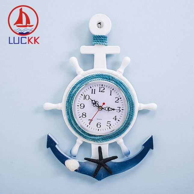 Maritim veggklokke formet som anker