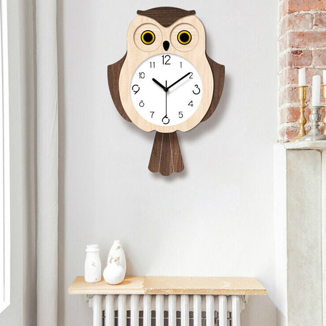 Stilig veggklokke for barn med ugle