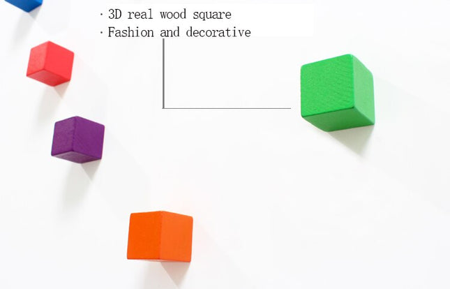 Fargerik veggklokke med regnbue kuber