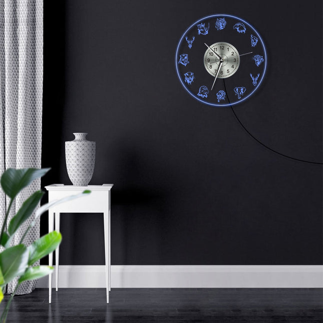 LED-veggklokke med lysende dyremotiver