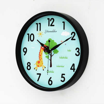 Rund veggklokke med sjiraff for barn
