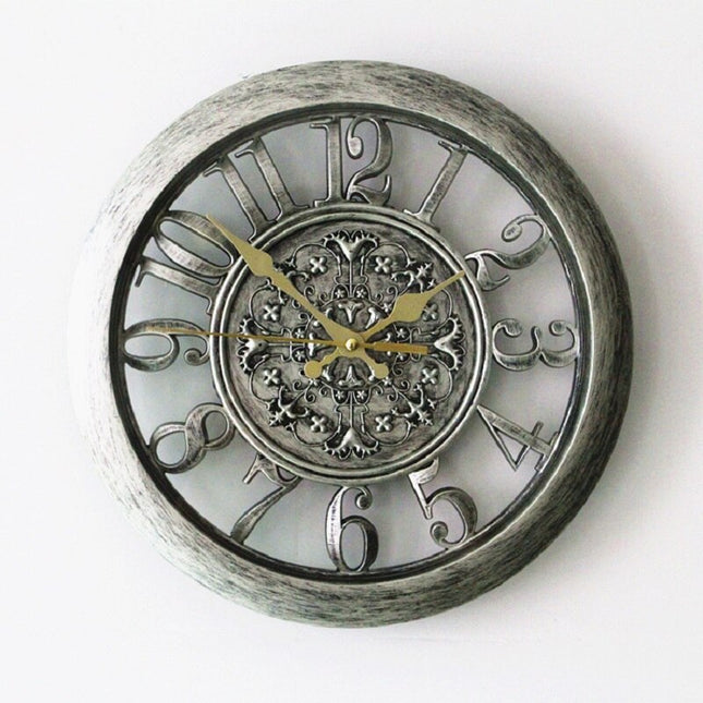 Dekorativ vintage veggklokke i Shabby Chic