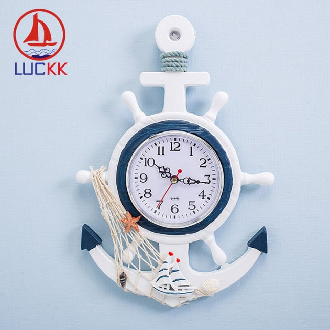 Maritim veggklokke formet som anker