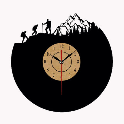 Veggklokke i vinyl med klatremotiv