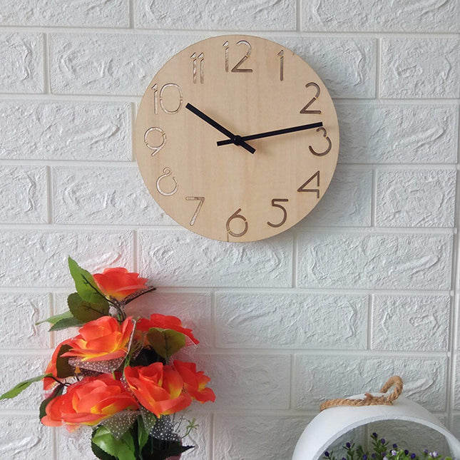 Minimalistisk vintage veggklokke i tre