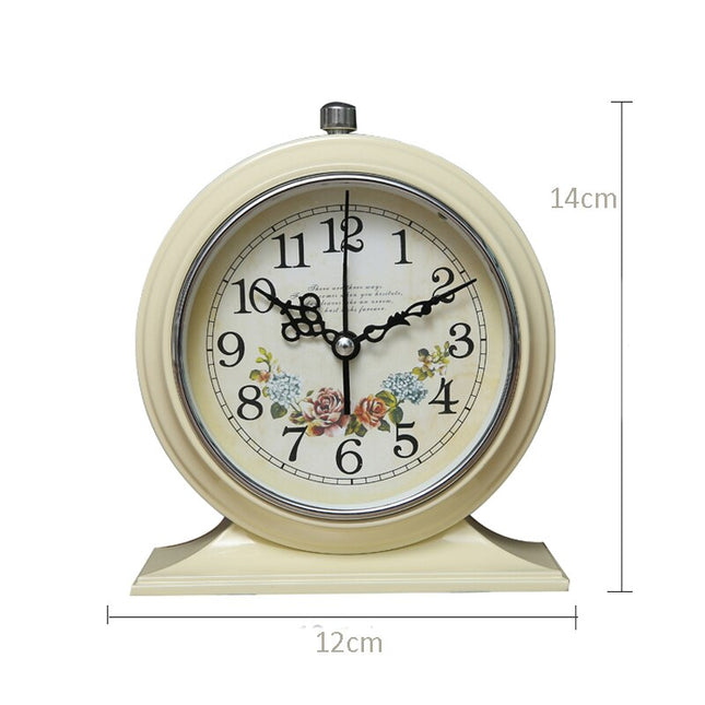 Klassisk analog bordklokke med stativ