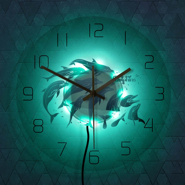 Dekorativ veggklokke med blå delfiner