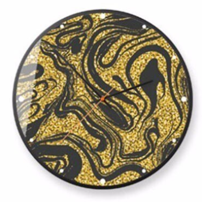 Veggklokke med abstrakt gull og svart