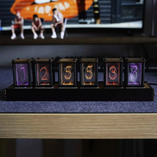 Retro bordklokke med Nixie-rør display