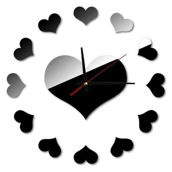 Moderne veggklokke formet som hjerte