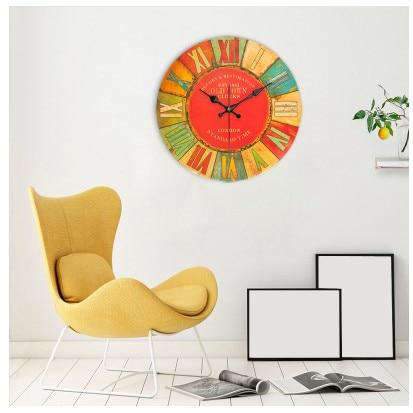 Flerfarget retro veggklokke med romertall