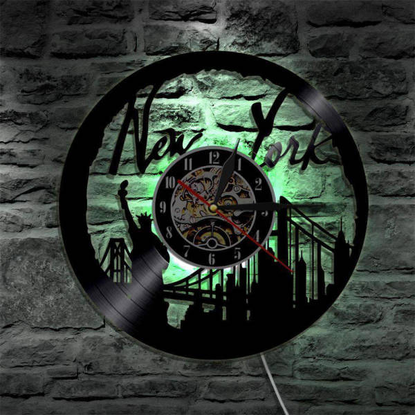 New York skyline vinylplate veggklokke