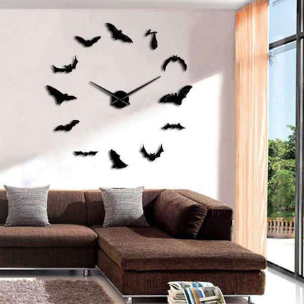 DIY veggklokke med flaggermus design