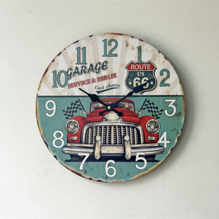 Retro garasjeklokke med bilmotiv